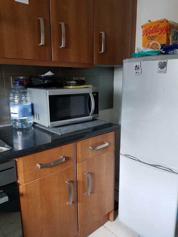 Comfortable Host, in zone 2-3 Hotell London Eksteriør bilde